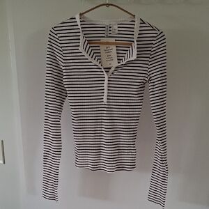 NWT H&M Chocolate Brown & White Striped Long Sleeve Henley Top (Size XS)